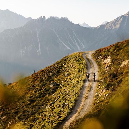 Ferienwohnung Haus Alpenkönig Neustift im Stubaital Exterior foto